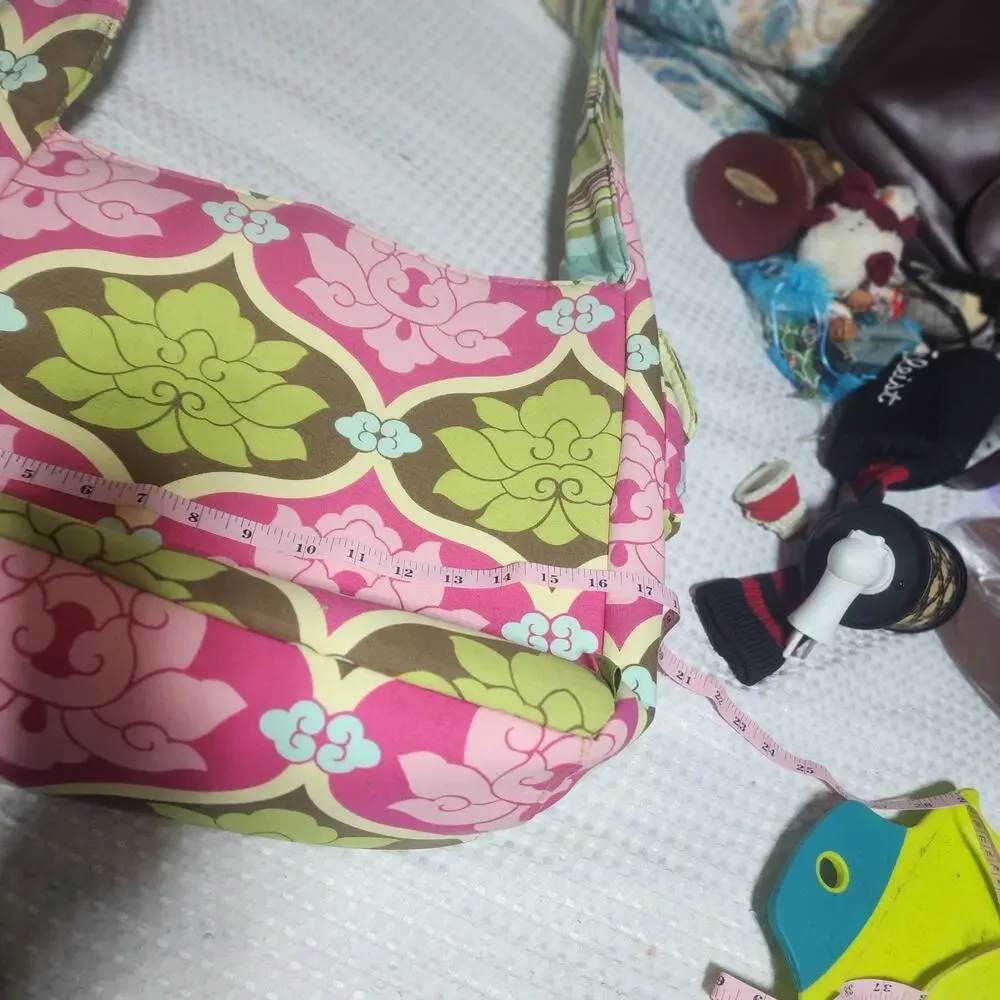 K & COMPANY EUC AMY BUTLER LARGE TOTE FLORAL